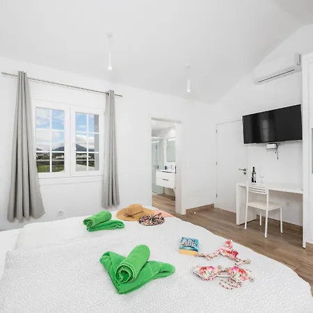 Villa Secret 1